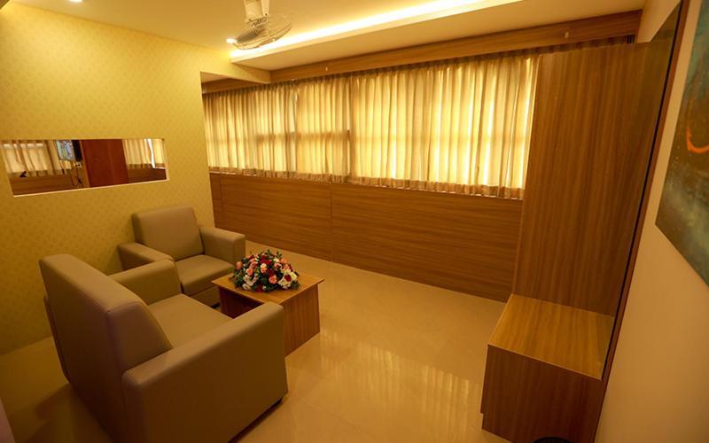 Hotel Emirates Kannangad Екстер'єр фото